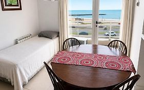 Eneas Ocean View Constitucion